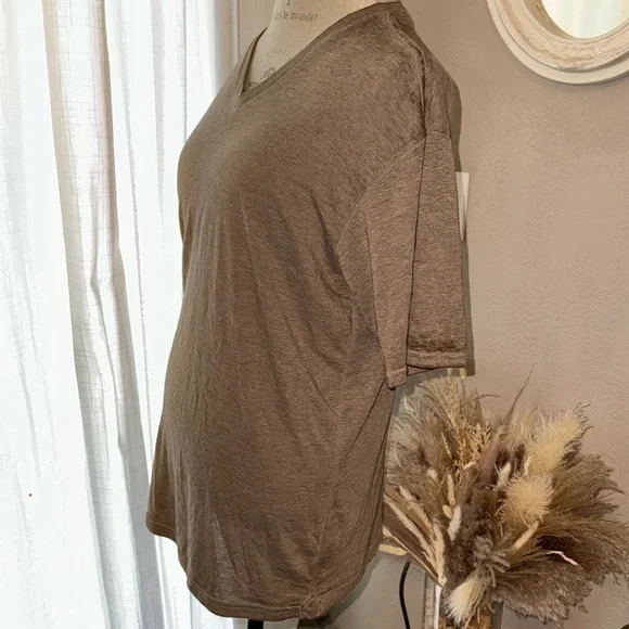 Hutch men’s v-neck shortsleeve t-shirt soft vintage set of 2 tan & orange Large - Picture 10 of 16